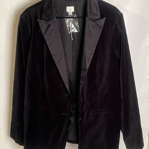 Black velvet sport jacket new w/o tags